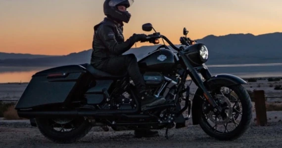 รูปภาพ ฮาร์ลีย์-เดวิดสัน Harley-Davidson Touring Road King Special ปี 2022