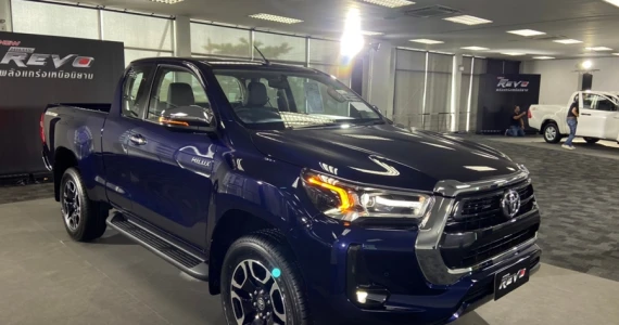 รูปภาพ โตโยต้า Toyota Revo Smart Cab 4X4 2.8 High ปี 2022