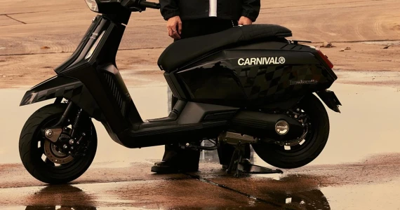 รูปภาพ แลมเบรตต้า Lambretta X300 Carnival Limited Edition ปี 2024