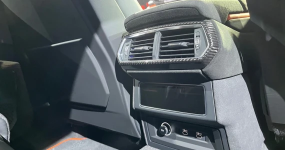 รูปภาพ ลัมโบร์กินี Lamborghini Urus SE ปี 2024