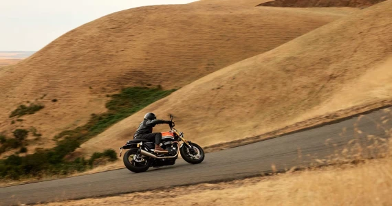 รูปภาพ ไทรอัมพ์ Triumph Speed Twin 1200 RS ปี 2024