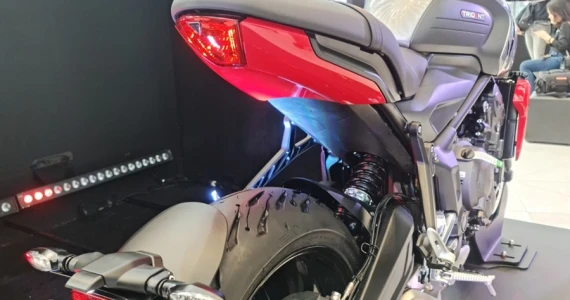 รูปภาพ ไทรอัมพ์ Triumph Trident 660 ปี 2020