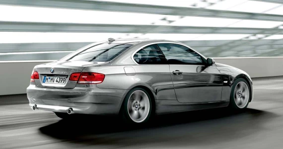 รูปภาพ บีเอ็มดับเบิลยู BMW Series 3 320d Coupe ปี 2010