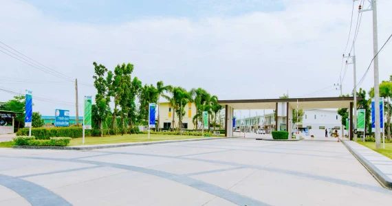 รูปภาพ เดอะ มิกซ์ มาบยางพร (The Mix Mabyangporn)