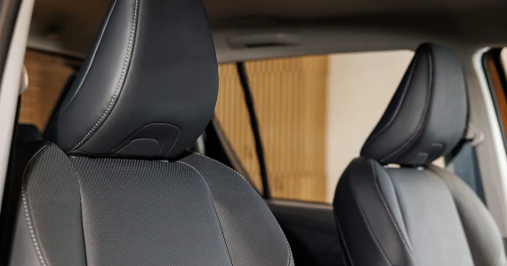 รูปภาพ โตโยต้า Toyota Hilux Travo Double Cab 4TREX 2.8 Overland AT ปี 2025