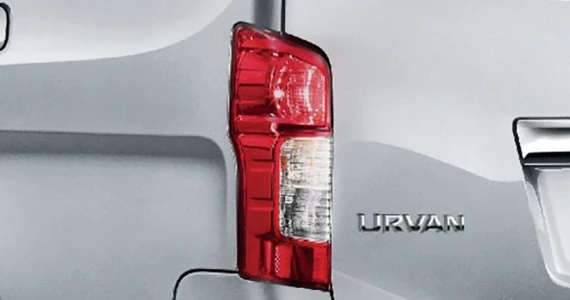รูปภาพ นิสสัน Nissan-Urvan Diesel MT-ปี 2021