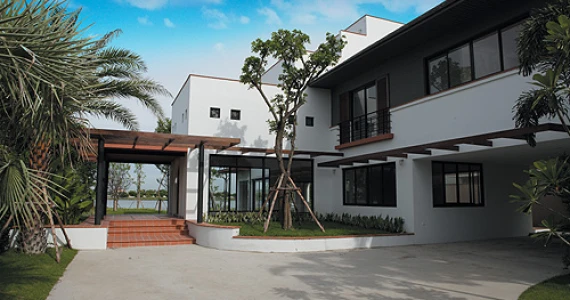 รูปภาพ ไลม่า เลค แอนด์ ลากูน (Laima Lake and Lagoon)