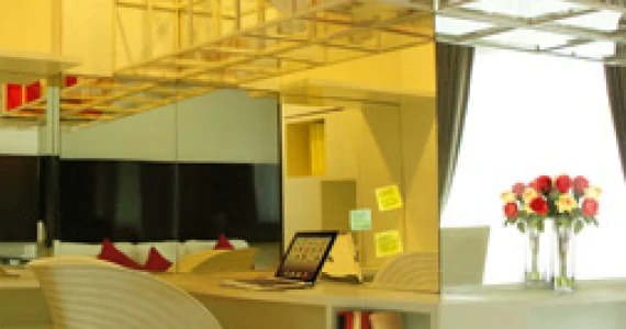 รูปภาพ ดิ ไอบอกซ์ (The iBox)