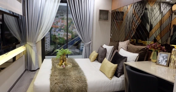 รูปภาพ ดิ เอท คอลเลคชั่น (The 8 Collection)