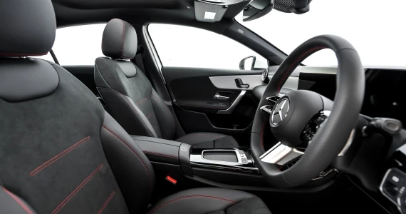 รูปภาพ เมอร์เซเดส-เบนซ์ Mercedes-benz-A-Class A 200 AMG Dynamic-ปี 2023