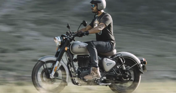 รูปภาพ โรยัล เอ็นฟีลด์ Royal Enfield Classic 350 DARK ปี 2022