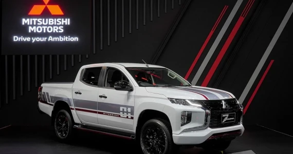 รูปภาพ มิตซูบิชิ Mitsubishi Triton Double Cab Plus S-Limited AT ปี 2022
