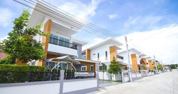 รูปภาพ เดอะ ซีน (The Scene)