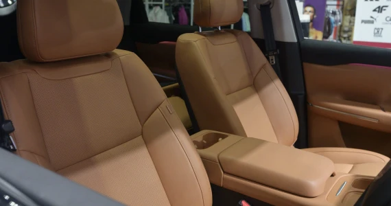 รูปภาพ ลีปมอเตอร์ Leapmotor C10 Design ปี 2024