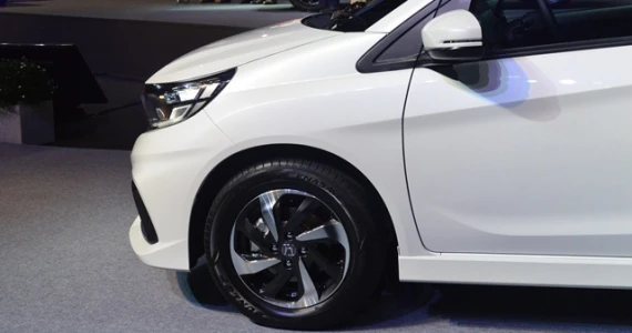 รูปภาพ ฮอนด้า Honda Mobilio RS AT ปี 2017