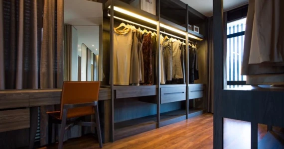 รูปภาพ ปุณณกัณฑ์ เออบาน่า (Poonakan Urbana)