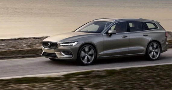 รูปภาพ วอลโว่ Volvo V60 Recharge T8 AWD R-Design Expression ปี 2020