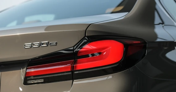 รูปภาพ บีเอ็มดับเบิลยู BMW Series 5 530e M Sport ปี 2021