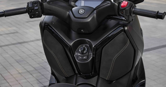 รูปภาพ ยามาฮ่า Yamaha XMAX Tech MAX ปี 2024
