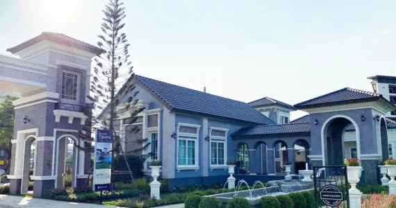 รูปภาพ โกลเด้น ทาวน์ เชียงใหม่-กาดรวมโชค (Golden Town Chiangmai - Ruamchok Market)