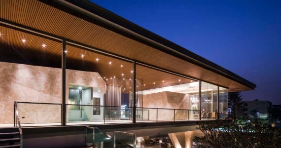 รูปภาพ อัลพีน่า ปิ่นเกล้า (Alpina Pinklao)