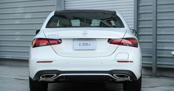 รูปภาพ เมอร์เซเดส-เบนซ์ Mercedes-benz E-Class E 300 e AMG Dynamic ปี 2021