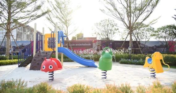 รูปภาพ โกลเด้น ทาวน์ สุขุมวิท-สถานีรถไฟฟ้าแบริ่ง (Golden Town Sukhumvit-Bearing Station)