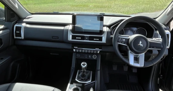 รูปภาพ มิตซูบิชิ Mitsubishi Triton Mega Cab Plus 2.4 Ultra AT ปี 2023