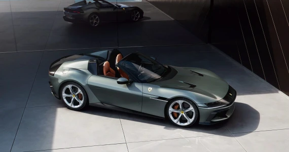 รูปภาพ เฟอร์รารี่ Ferrari 12Cilindri Spider ปี 2025