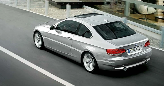 รูปภาพ บีเอ็มดับเบิลยู BMW Series 3 320d Coupe ปี 2010