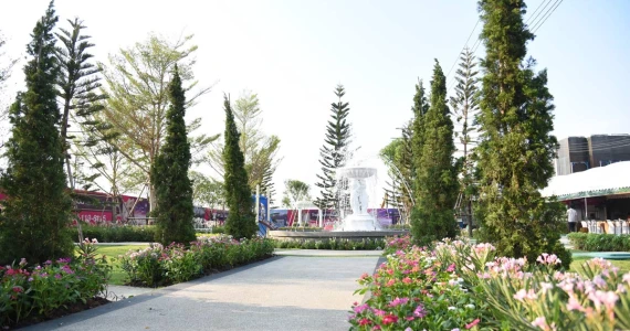 รูปภาพ โกลเด้น ทาวน์ สุขุมวิท-สถานีรถไฟฟ้าแบริ่ง (Golden Town Sukhumvit-Bearing Station)