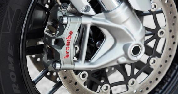 รูปภาพ ไทรอัมพ์ Triumph ROCKET 3 R ปี 2023