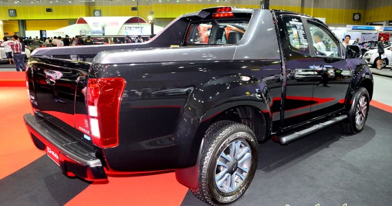 รูปภาพ อีซูซุ Isuzu D-MAX Hi-Lander 2-Door 2.5 Z VGS Turbo ฉลอง 99 ปี อีซูซุ ปี 2015