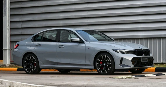 รูปภาพ บีเอ็มดับเบิลยู BMW Series 3 330e M Sport ปี 2025