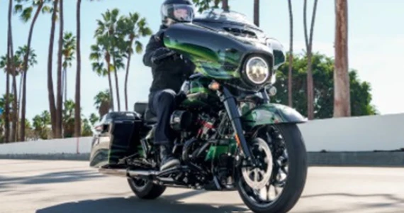 รูปภาพ ฮาร์ลีย์-เดวิดสัน Harley-Davidson CVO Street Glide ปี 2022