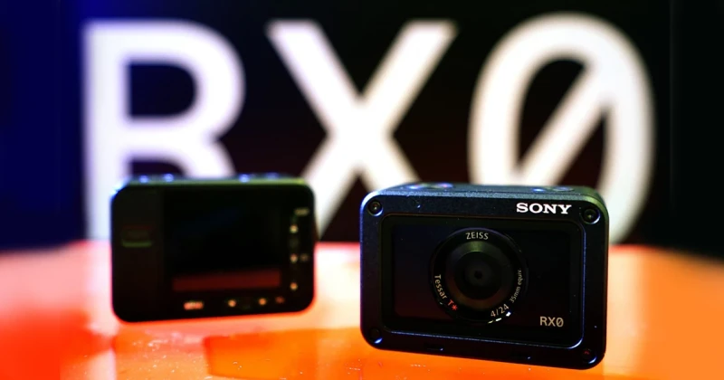 สุดยอดแอคชั่นคาเมร่า Sony RX0 เลนส์ ZEISS คุณภาพระดับโปร ทนทาน และกันน้ำ