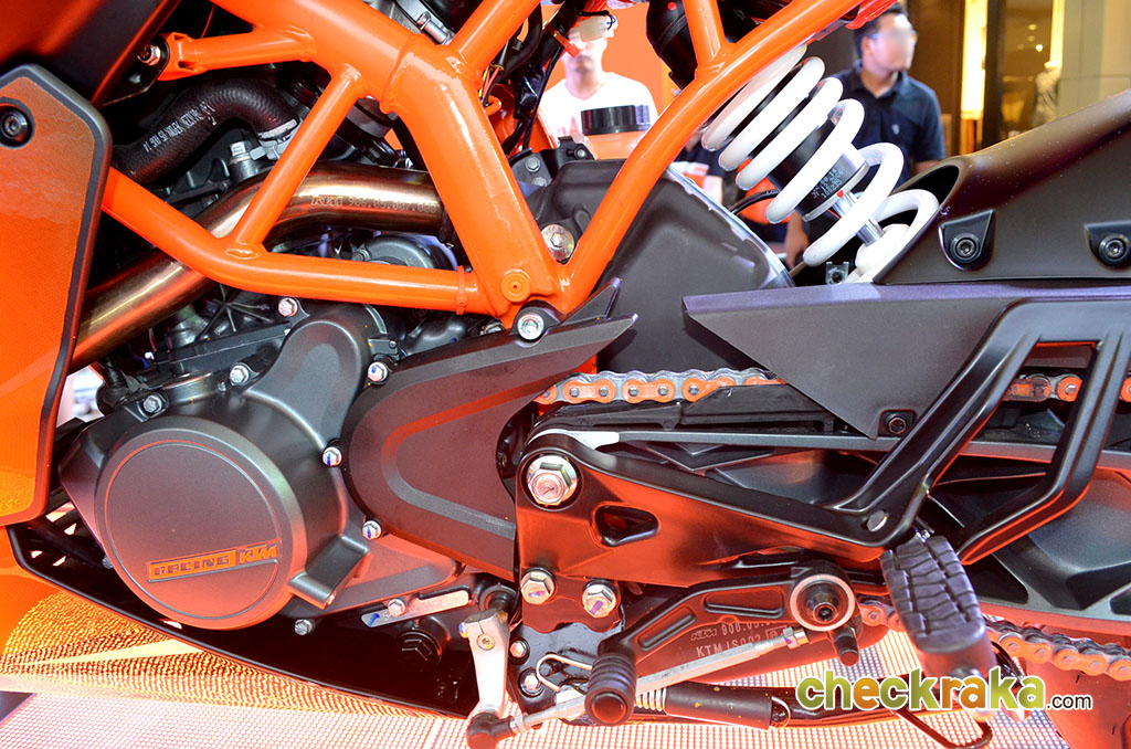 รูปภาพ เคทีเอ็ม KTM RC 200 ปี 2015