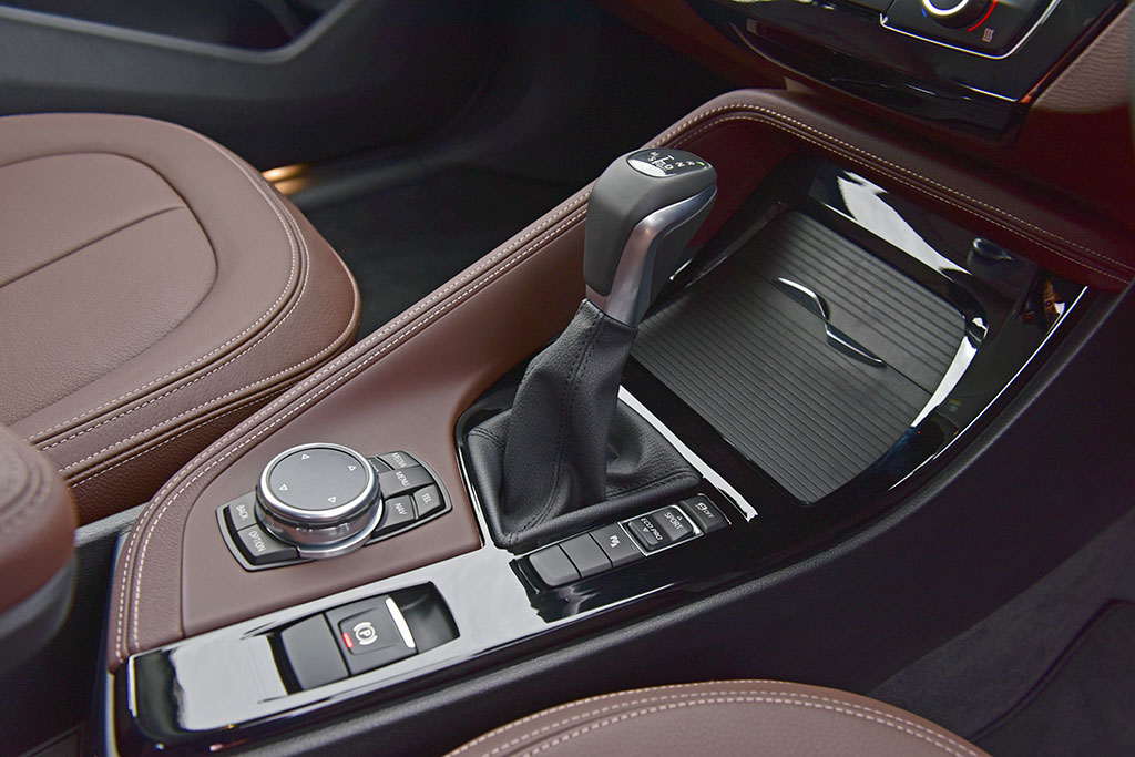 รูปภาพ บีเอ็มดับเบิลยู BMW X1 sDrive18d xLine ปี 2016