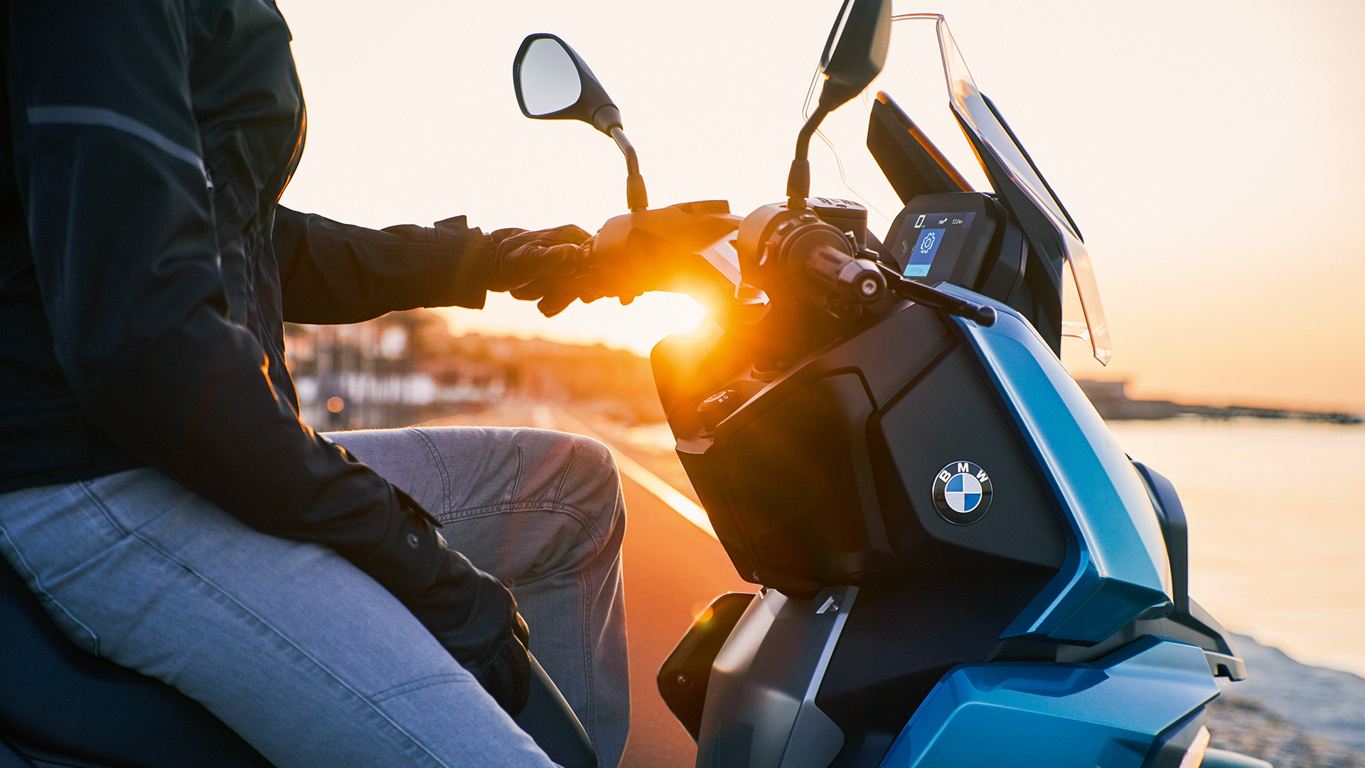 รูปภาพ บีเอ็มดับเบิลยู BMW C 400 X ปี 2019