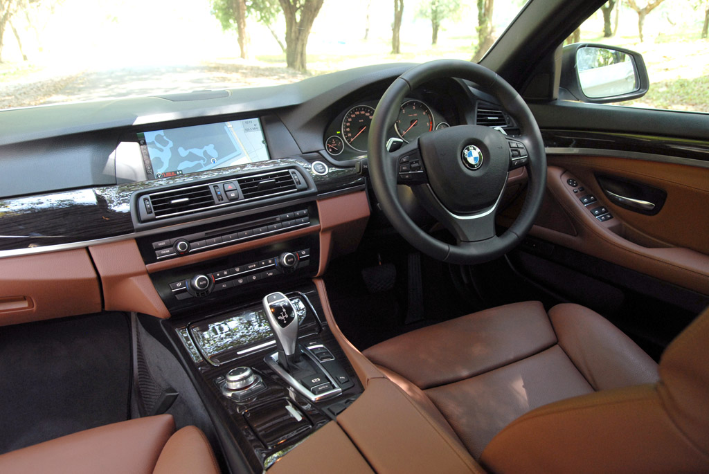 รูปภาพ บีเอ็มดับเบิลยู BMW Series 5 520d ปี 2010