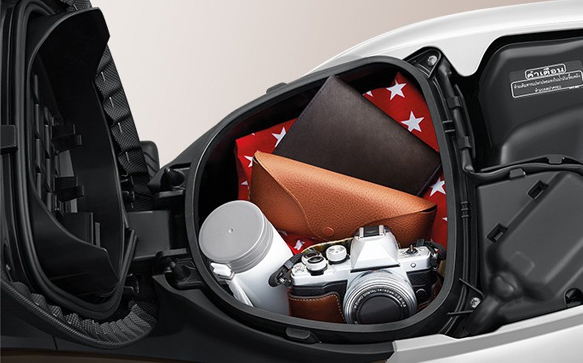 รูปภาพ ฮอนด้า Honda Wave 110 ล้อซี่ลวด สตาร์ทมือ ดิสก์เบรก ปี 2026