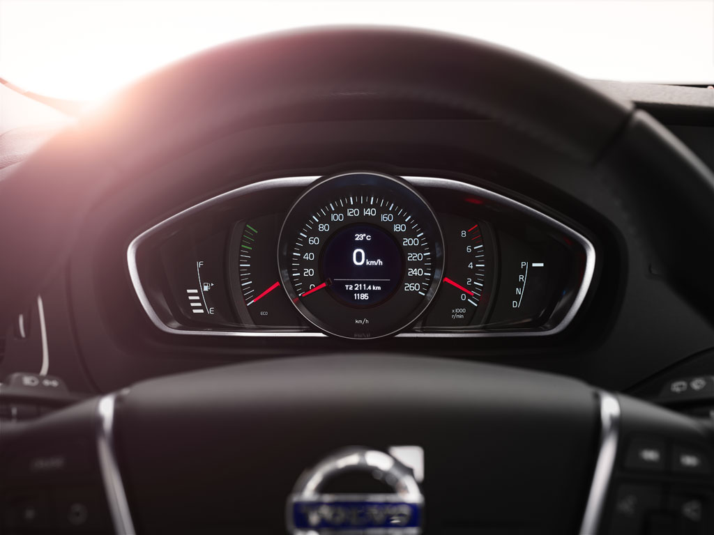 รูปภาพ วอลโว่ Volvo V40 T5 B ปี 2013