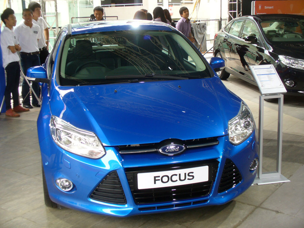 รูปภาพ ฟอร์ด Ford Focus 5Dr 2.0L Ti-VCT GDi Sport+ PowerShift AT ปี 2012