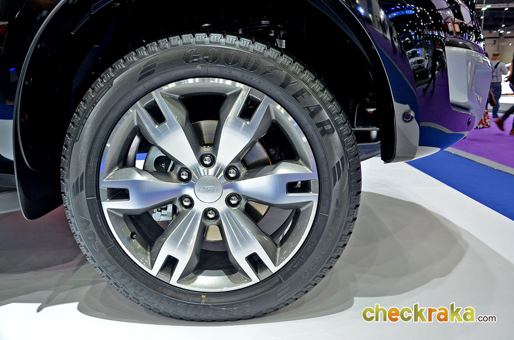 รูปภาพ ฟอร์ด Ford Everest 2.2L Titanium+ 4x2 AT ปี 2017