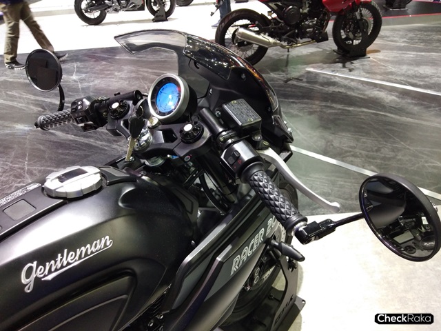 รูปภาพ จีพีเอ็กซ์ GPX Legend Gentleman Racer 200 ปี 2018