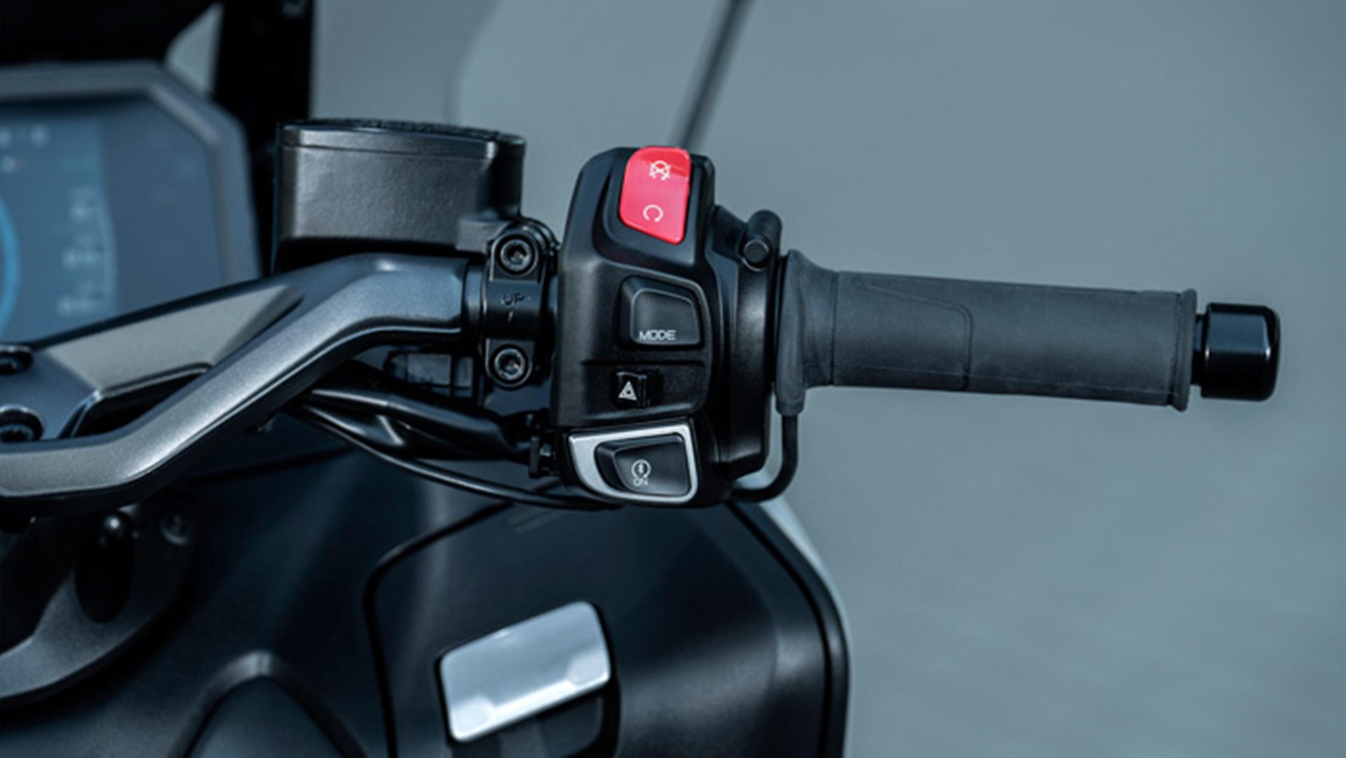 รูปภาพ ยามาฮ่า Yamaha TMAX Tech MAX ปี 2025