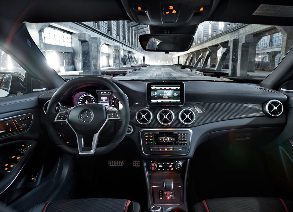 รูปภาพ เมอร์เซเดส-เบนซ์ Mercedes-benz AMG CLA 45 AMG 4Matic ปี 2014