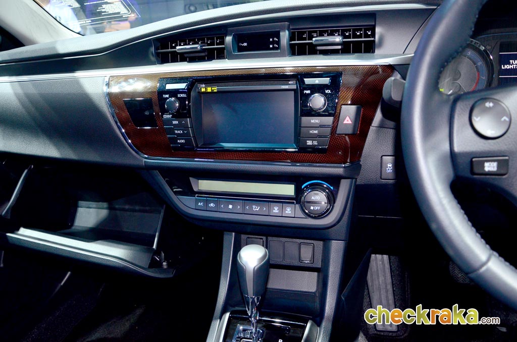 รูปภาพ โตโยต้า Toyota Altis (Corolla) 1.8 V Navi A/T ปี 2016