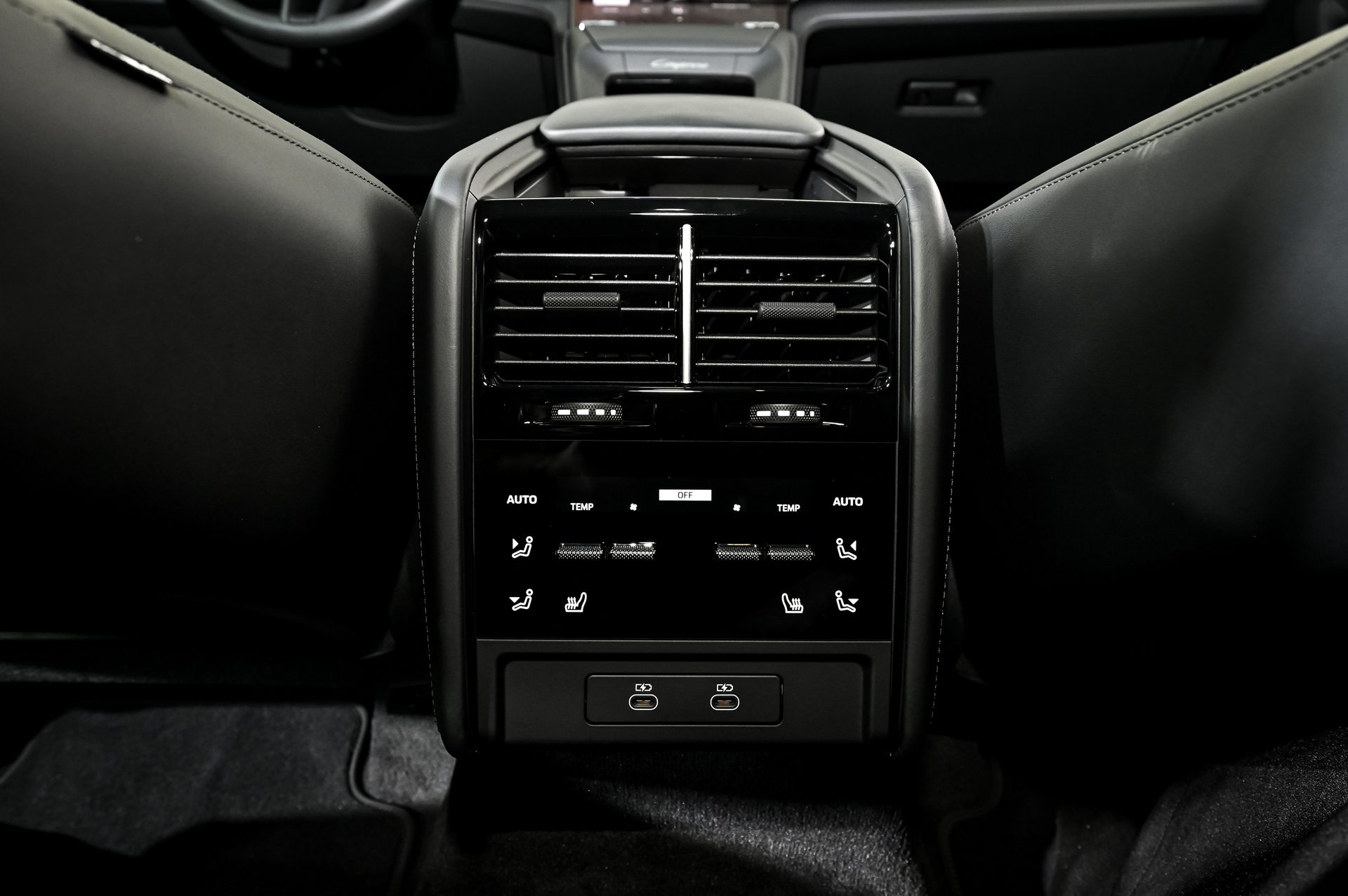 รูปภาพ ปอร์เช่ Porsche Cayenne Turbo Electric ปี 2026