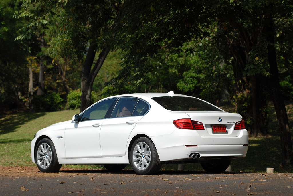 รูปภาพ บีเอ็มดับเบิลยู BMW Series 5 520d ปี 2010